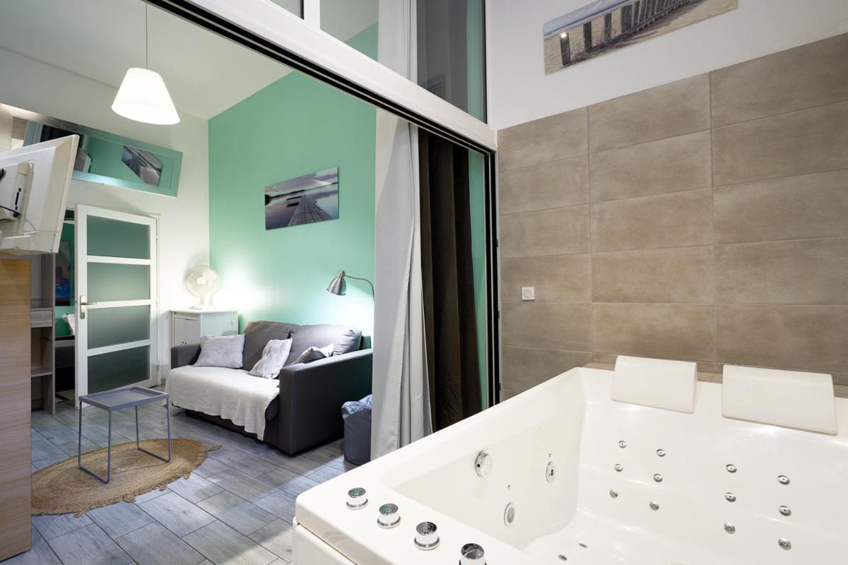 Wellkhome Appartements & Services Bordeaux Bagian luar foto